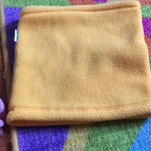 Neck/ scarf thing for winter